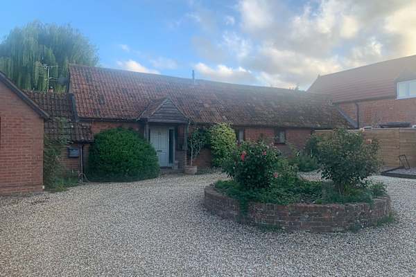 House sit in Basingstoke, United Kingdom