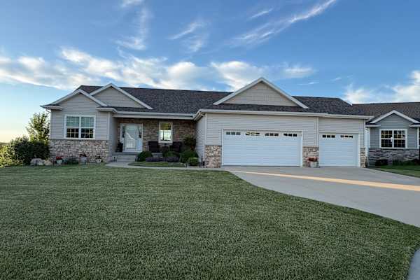 House sit in Cedar Rapids, IA, US