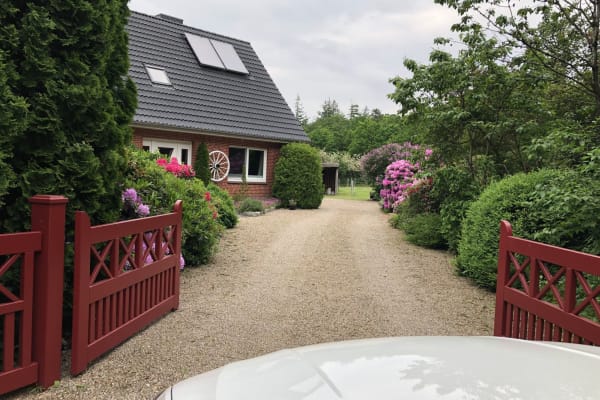 House sit in Drelsdorf, Germany