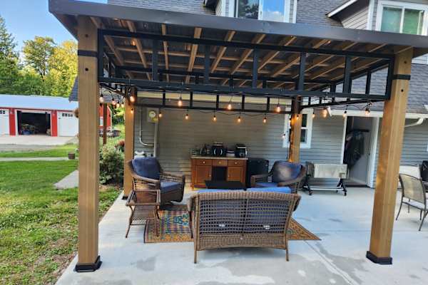 House sit in Maple Valley, WA, US