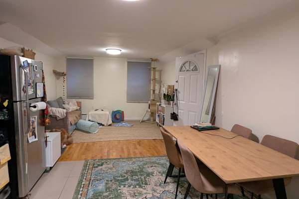 House sit in Brooklyn, NY, US
