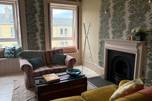 House sit in Edinburgh, United Kingdom