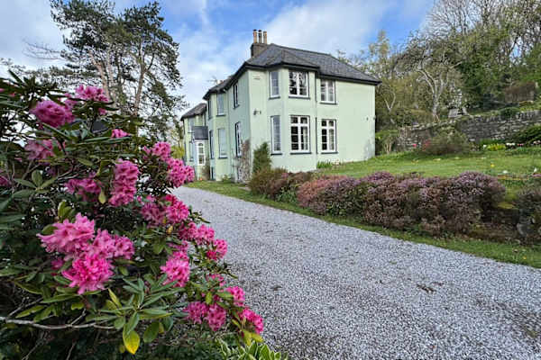 House sit in Hewelsfield, United Kingdom