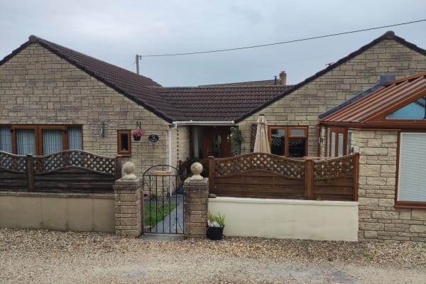 House sit in Frome, United Kingdom