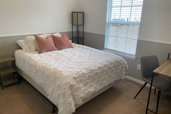 House sit in Anderson, SC, US