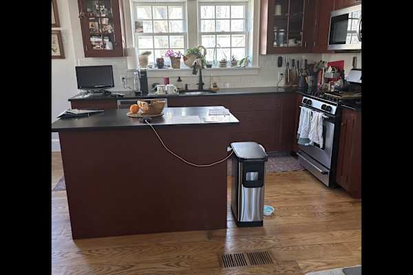 House sit in Peekskill, NY, US
