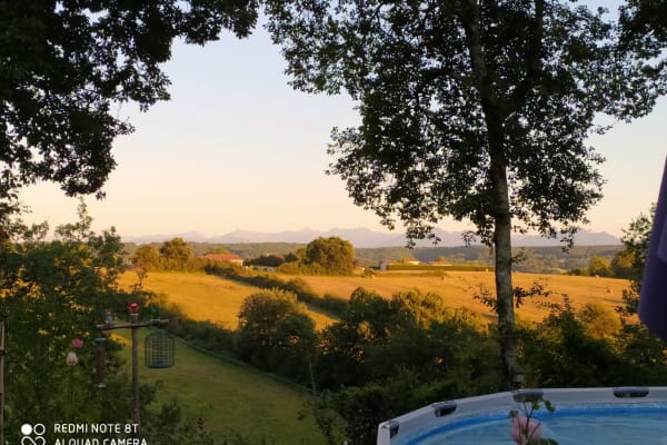 House sit in Montmaurin, France
