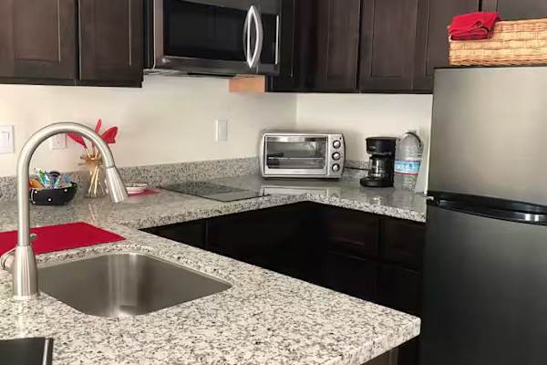 House sit in Livermore, CA, US