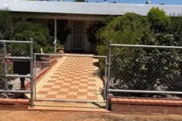 House sit in York, WA, Australia