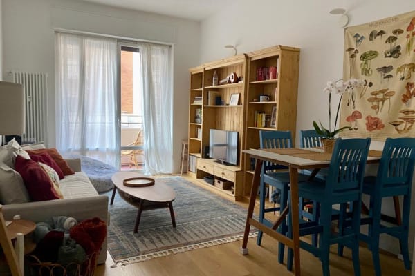 House sit in Milan, Italy