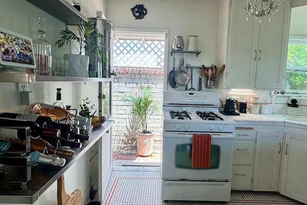 House sit in Redondo Beach, CA, US