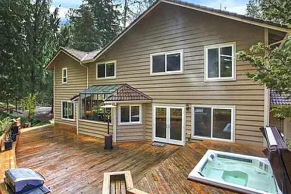 House sit in Issaquah, WA, US