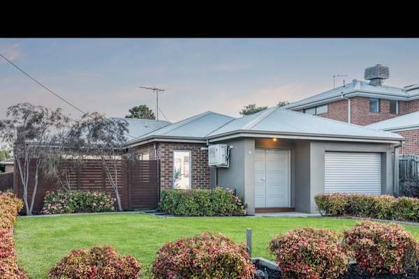 House sit in Geelong, VIC, Australia