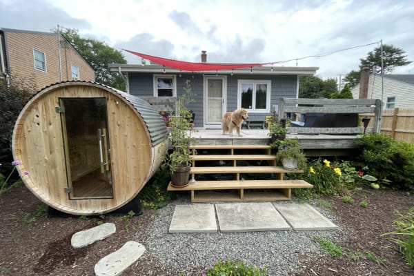 House sit in Narragansett, RI, US