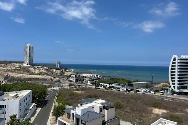House sit in Manta, Ecuador