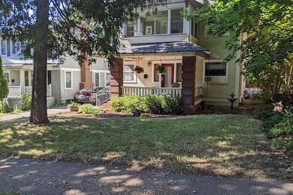 House sit in Spokane, WA, US