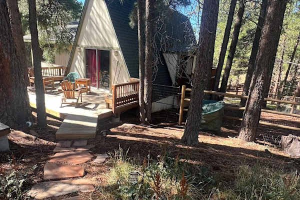 House sit in Flagstaff, AZ, US