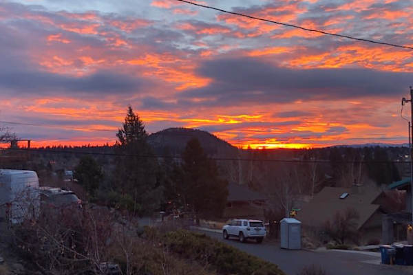 House sit in Bend, OR, US