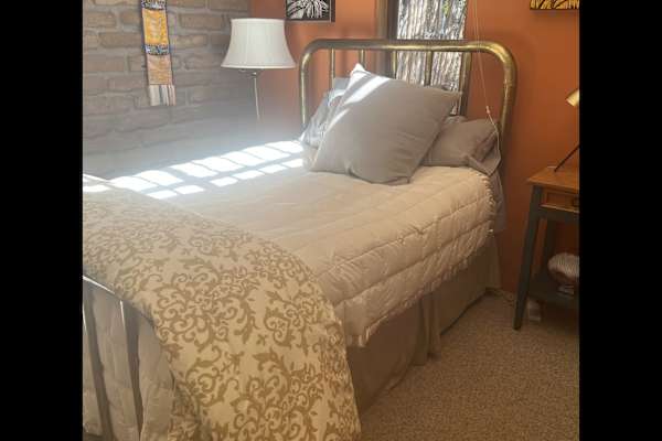 House sit in Española, NM, US