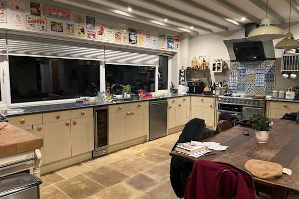 House sit in Bourton, United Kingdom