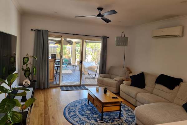 House sit in Perth, WA, Australia