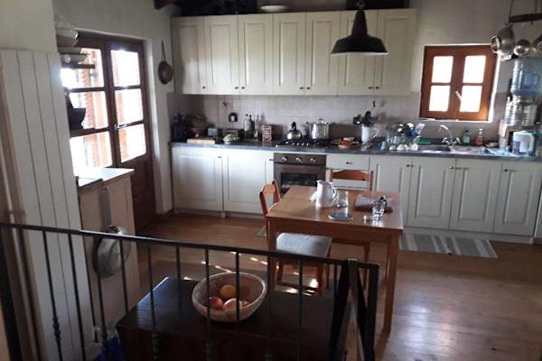 House sit in Licciana Nardi, Italy