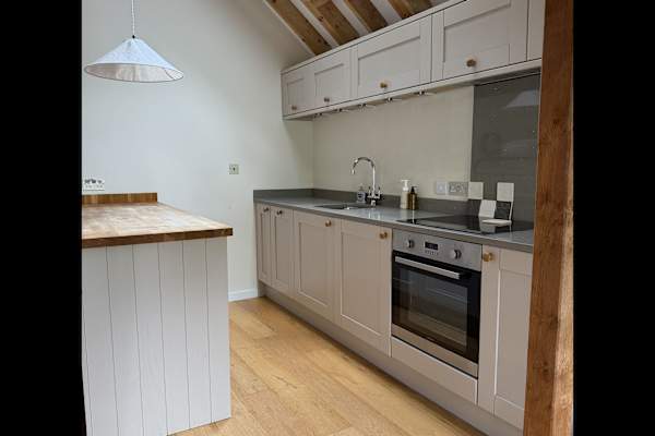 House sit in Tenterden, United Kingdom