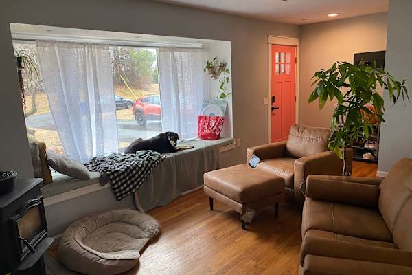 House sit in Hadley, MA, US