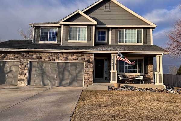 House sit in Castle Rock, CO, US