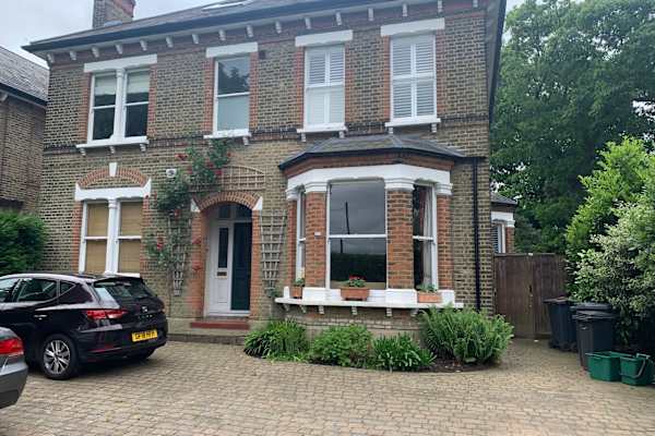 House sit in Beckenham, United Kingdom