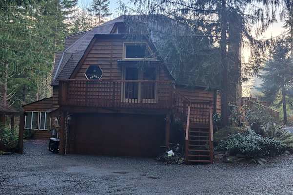 House sit in Mineral, WA, US