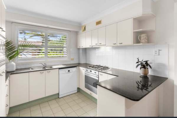 House sit in Mona Vale, NSW, Australia