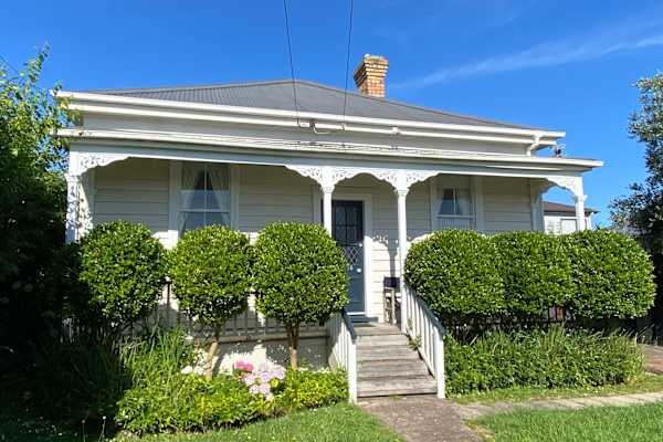 House sit in Auckland, New Zealand