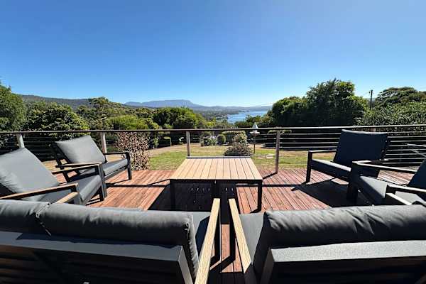 House sit in Hobart, TAS, Australia