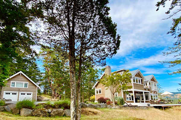 House sit in Eastsound, WA, US