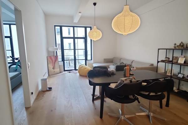House sit in Munich, Germany