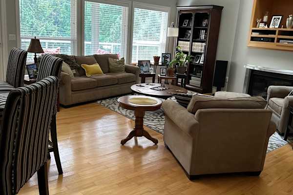 House sit in Rosedale, BC, Canada
