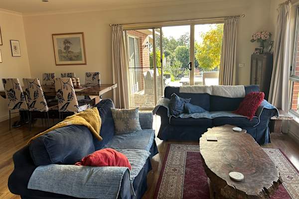House sit in Beechworth, VIC, Australia