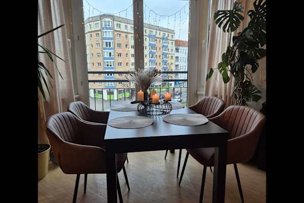 House sit in Berlin, Germany