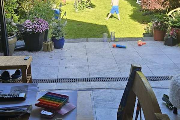 House sit in Hitchin, United Kingdom