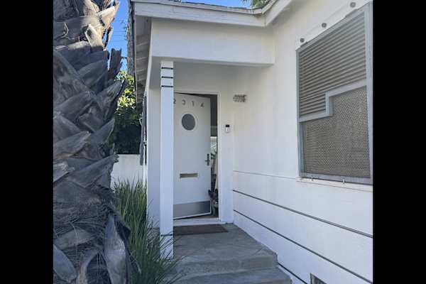 House sit in Venice Beach, CA, US