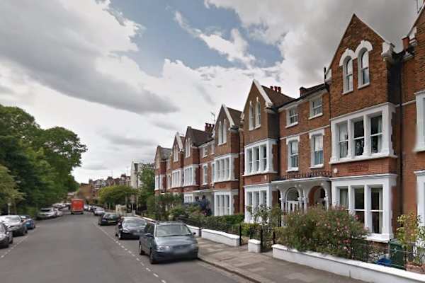 House sit in Barnes, United Kingdom