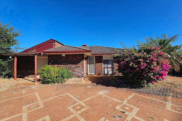 House sit in Perth, WA, Australia