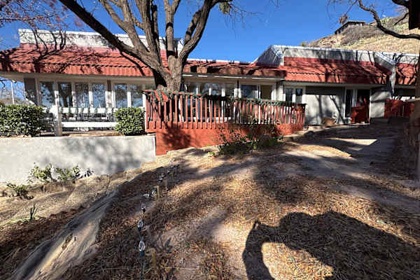 House sit in Ransom Canyon, TX, US