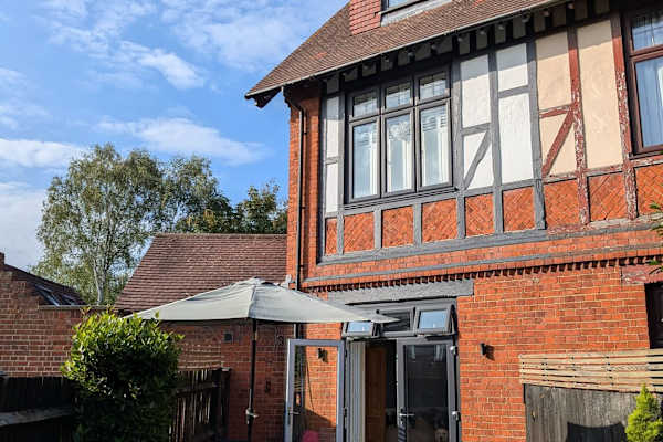 House sit in Borough Green, United Kingdom