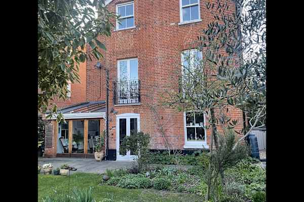 House sit in Woodbridge, United Kingdom