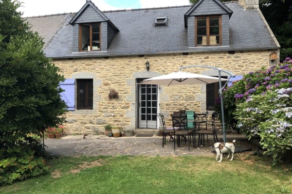 House sit in Bulat-Pestivien, France