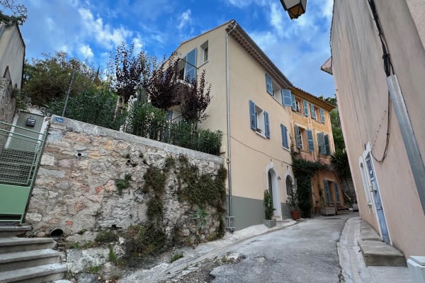 House sit in Hyères, France