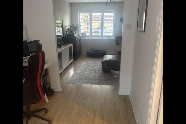House sit in Sydenham, United Kingdom