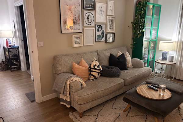 House sit in Kennington, United Kingdom